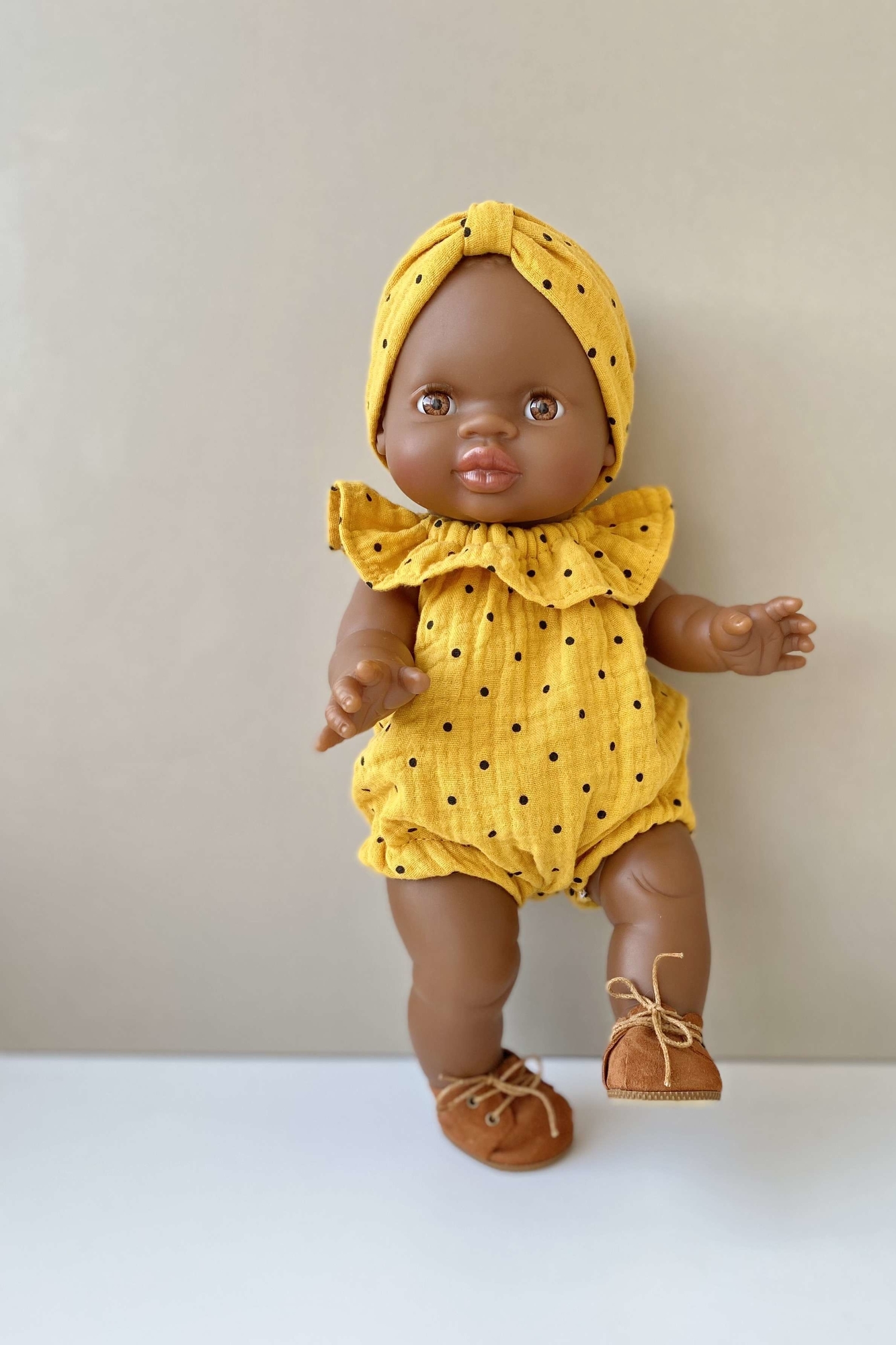 Медовый комбинезон и повязка