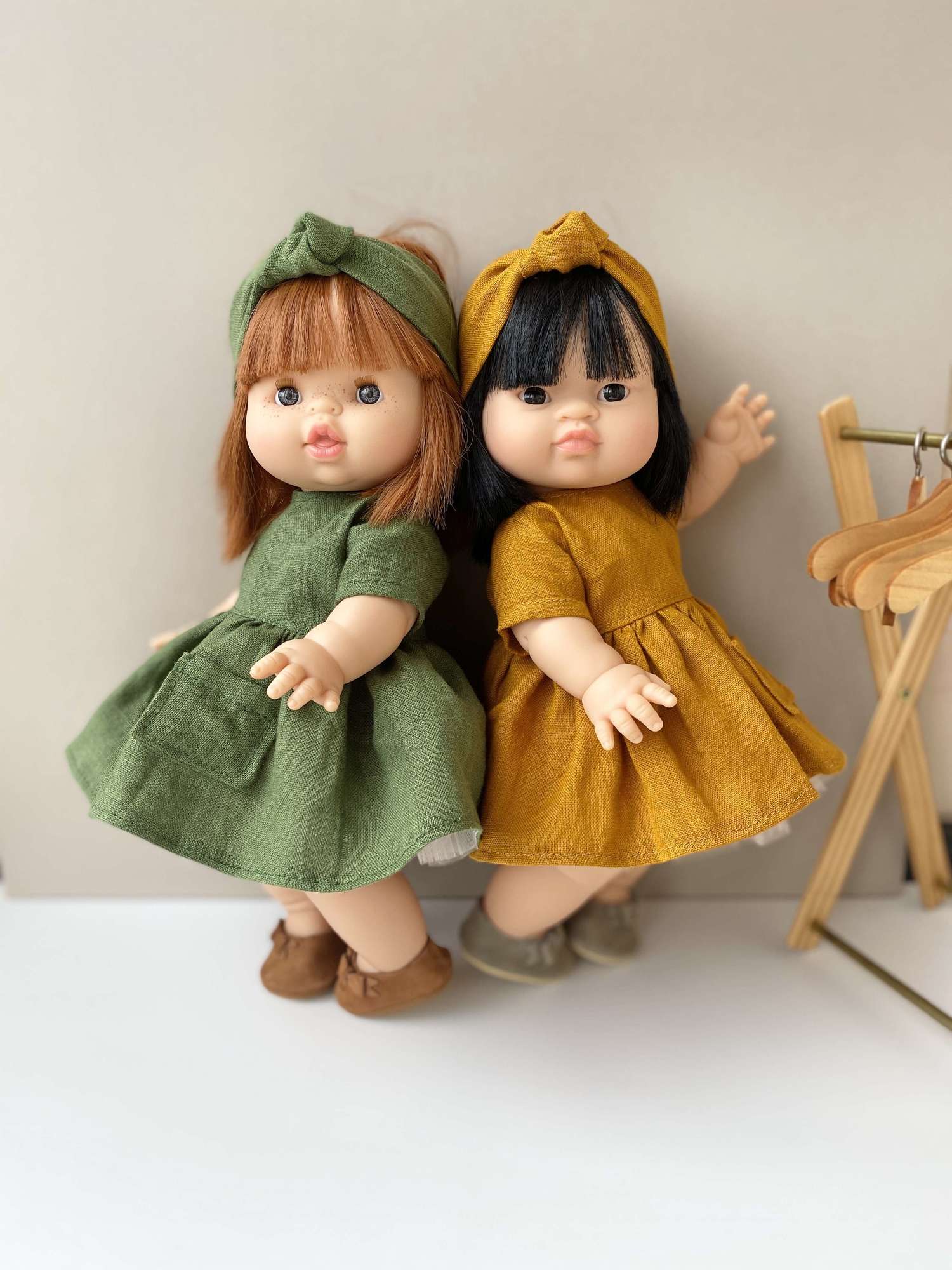 Льняное платье с кармашком