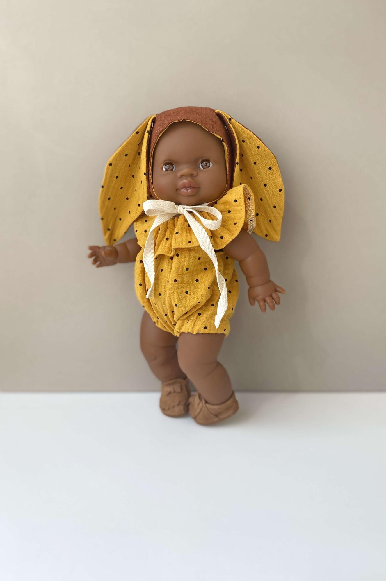 Комбинезон и шапочка с ушками